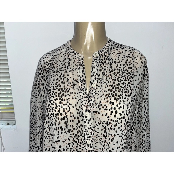 Max Studio Semi Sheer Long Sleeve Button Down Top Size M - Picture 2 of 3